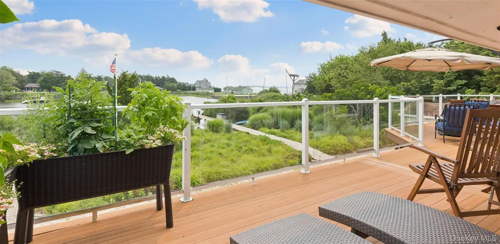 2245 Little Peconic Bay Lane Southold, NY 11971