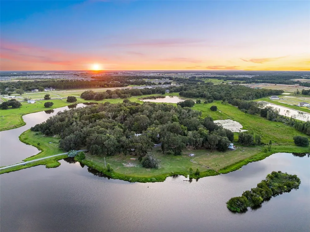 33415 KIEFER ROAD Wesley Chapel, FL 33545