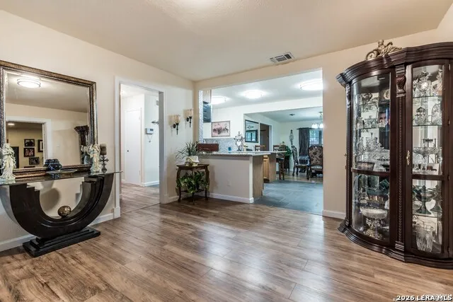 4349 SILVER LAKE DR San Antonio, TX 78219