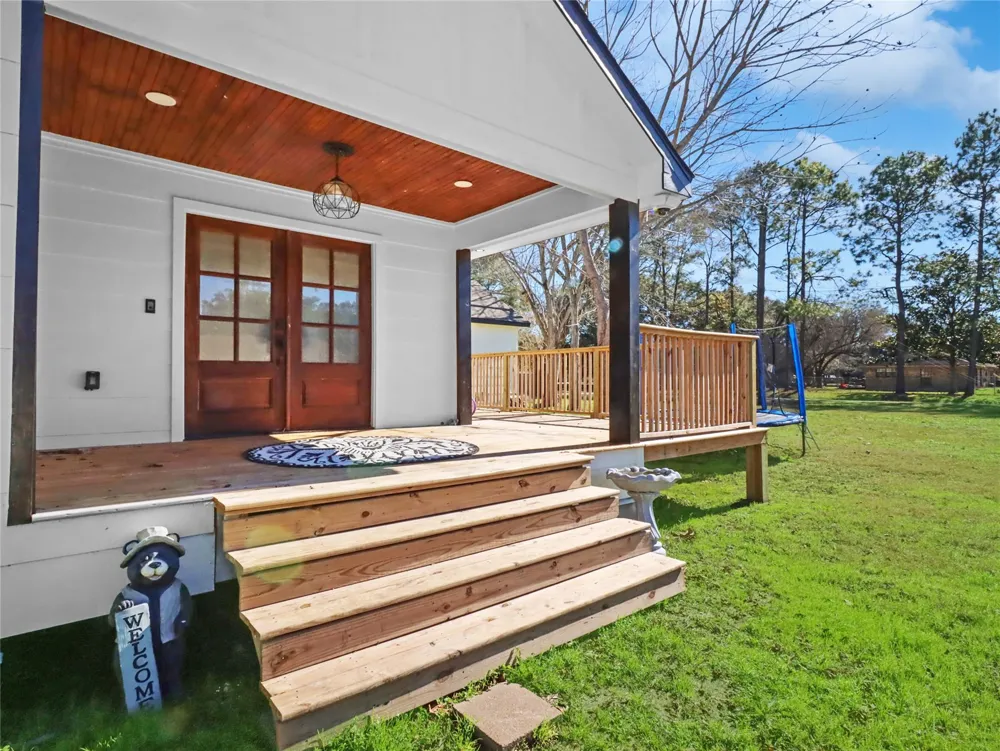 4219 Frost Street Santa Fe, TX 77517
