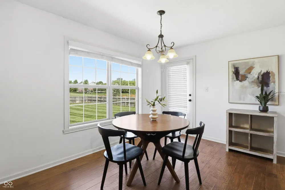 2946 S Colton Road New Palestine, IN 46163