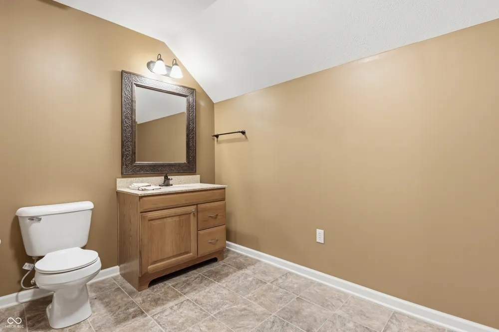 2946 S Colton Road New Palestine, IN 46163