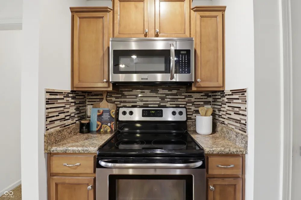 2946 S Colton Road New Palestine, IN 46163