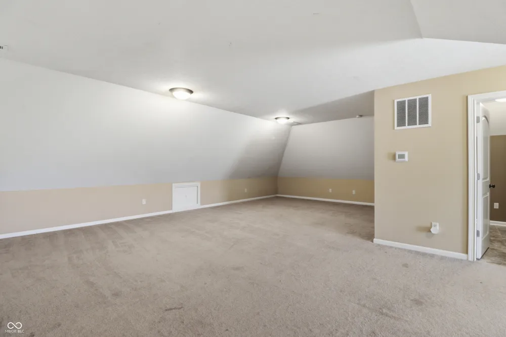 2946 S Colton Road New Palestine, IN 46163