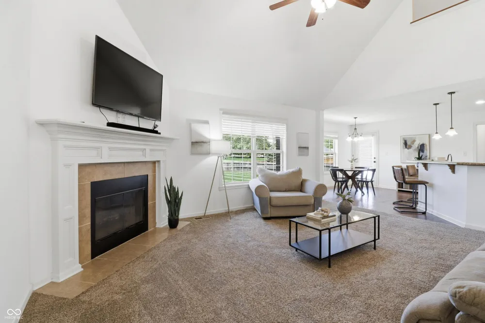 2946 S Colton Road New Palestine, IN 46163
