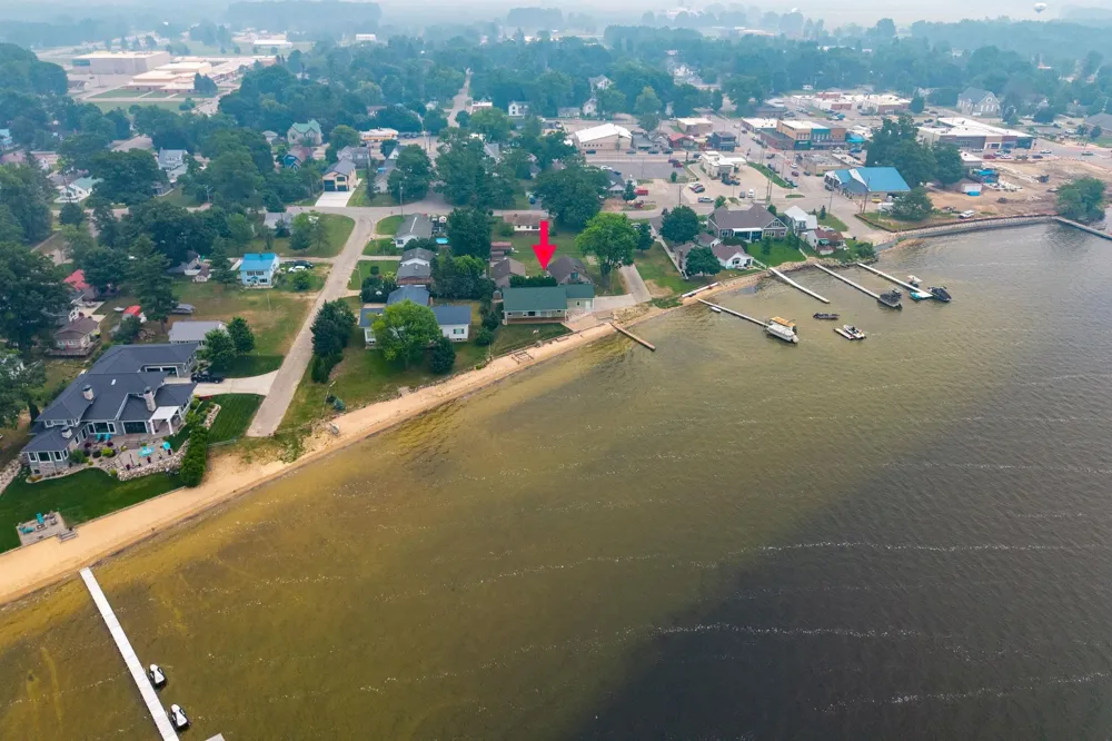 250 Langley Street Lake City City, MI 49651