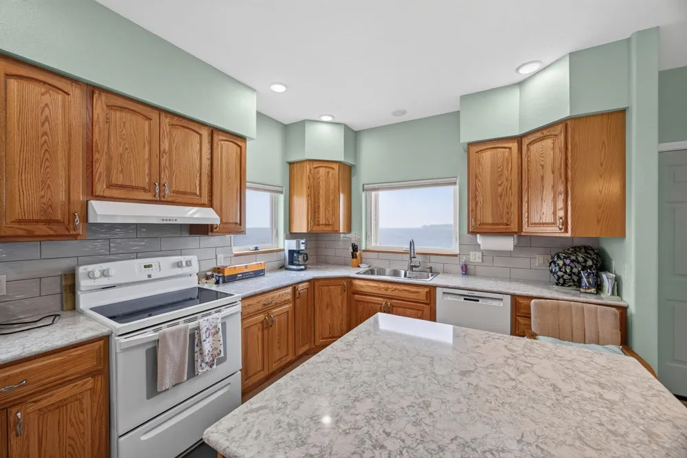 250 Langley Street Lake City City, MI 49651