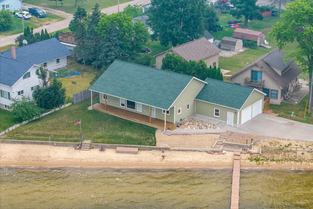 250 Langley Street Lake City City, MI 49651