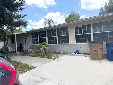 901 SHELDON AVENUE