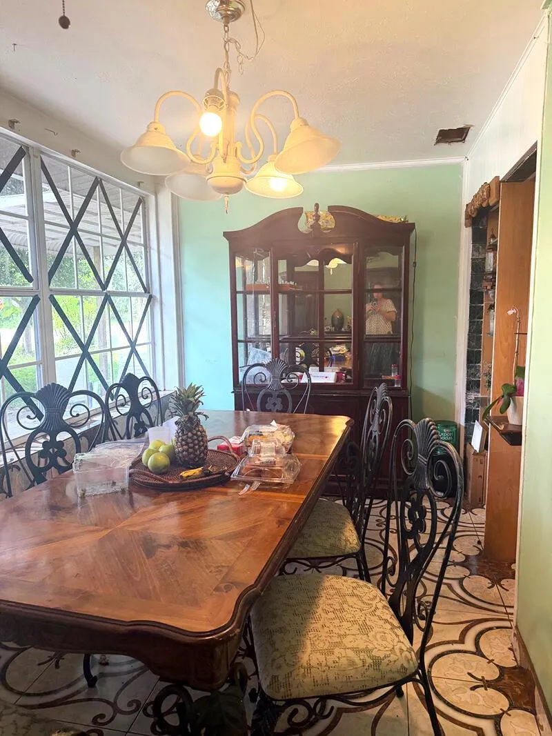 901 SHELDON AVENUE Lehigh Acres, FL 33936