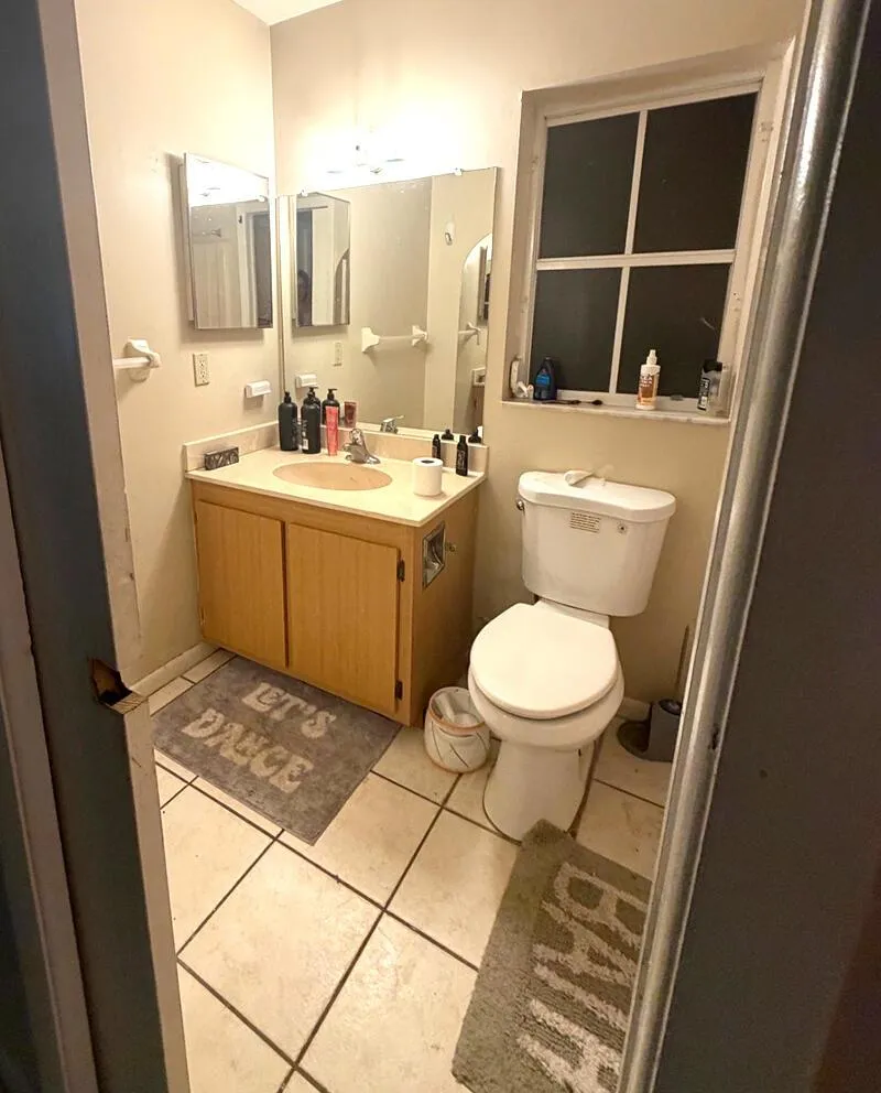 901 SHELDON AVENUE Lehigh Acres, FL 33936