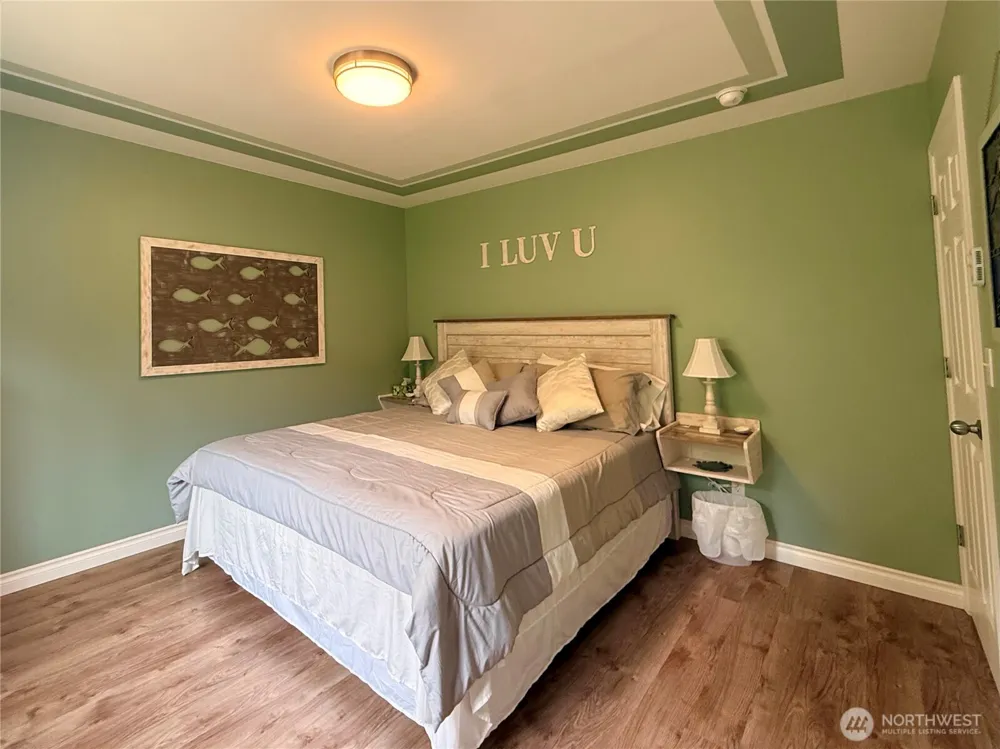 206 Wishkah Street Ocean Shores, WA 98569