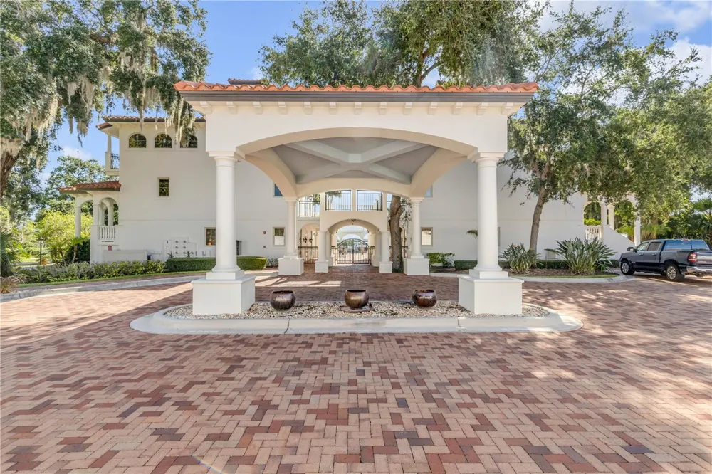 5090 RIVERSIDE DRIVE #105 Port Orange, FL 32127