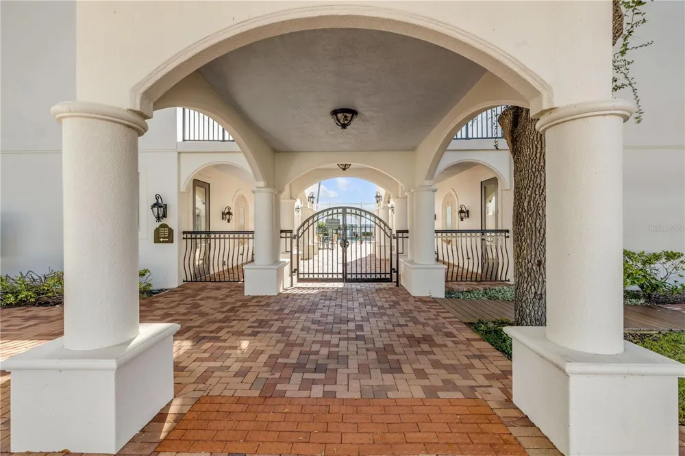 5090 RIVERSIDE DRIVE #105 Port Orange, FL 32127