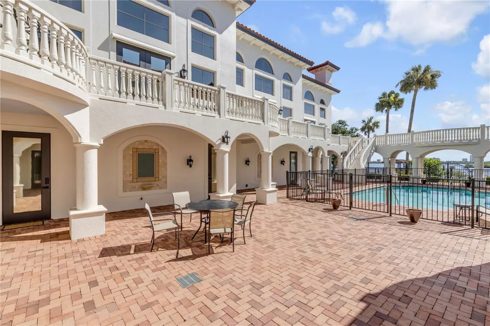 5090 RIVERSIDE DRIVE #105 Port Orange, FL 32127