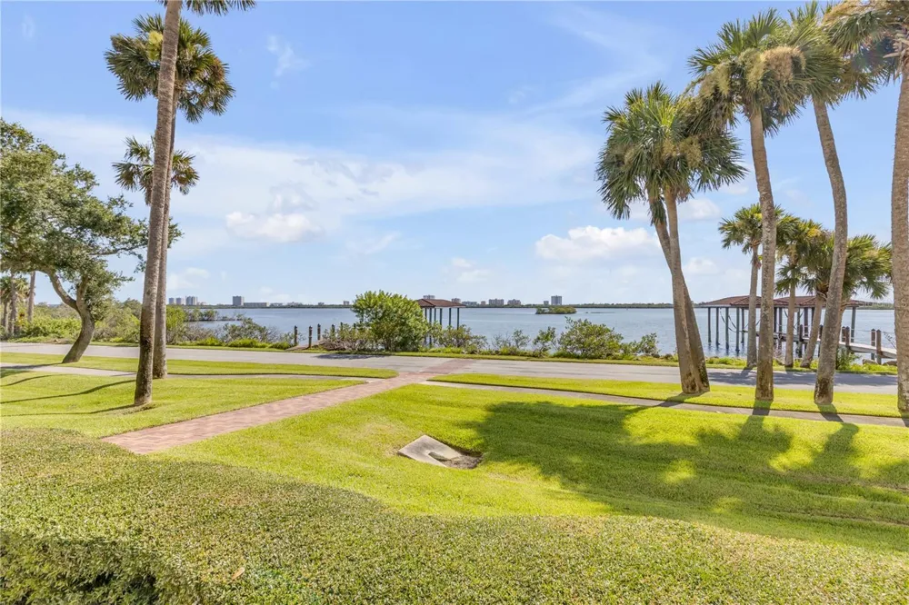 5090 RIVERSIDE DRIVE #105 Port Orange, FL 32127