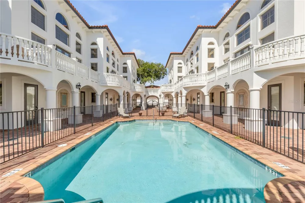 5090 RIVERSIDE DRIVE #105 Port Orange, FL 32127