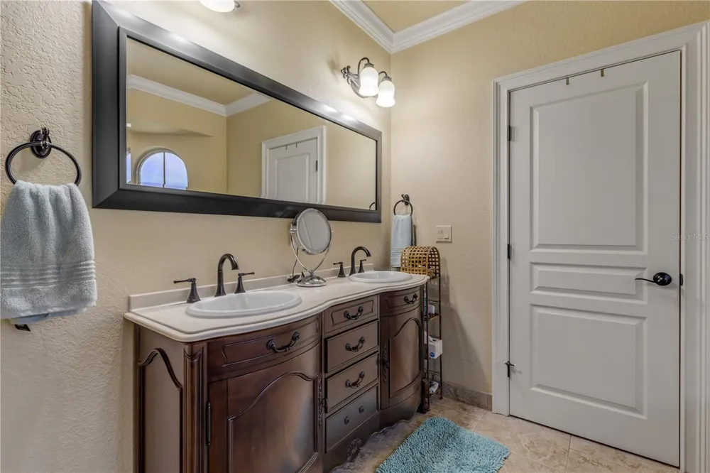 5090 RIVERSIDE DRIVE #105 Port Orange, FL 32127