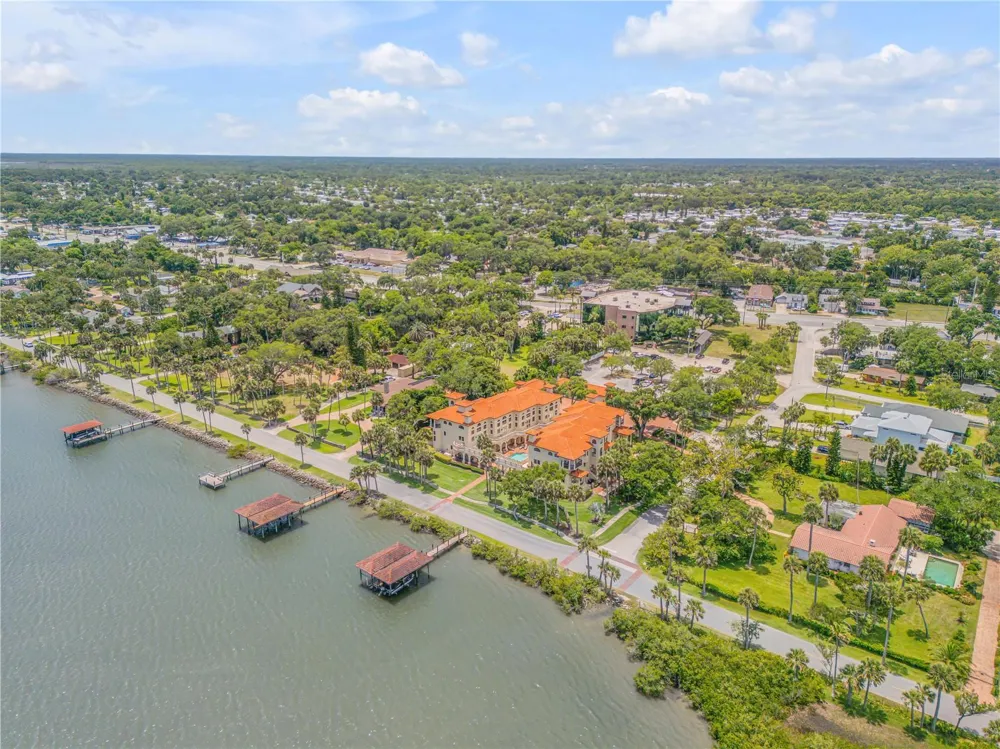 5090 RIVERSIDE DRIVE #105 Port Orange, FL 32127