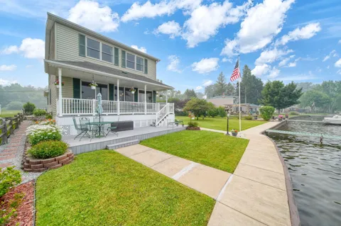 14 Ackerson Lake Road