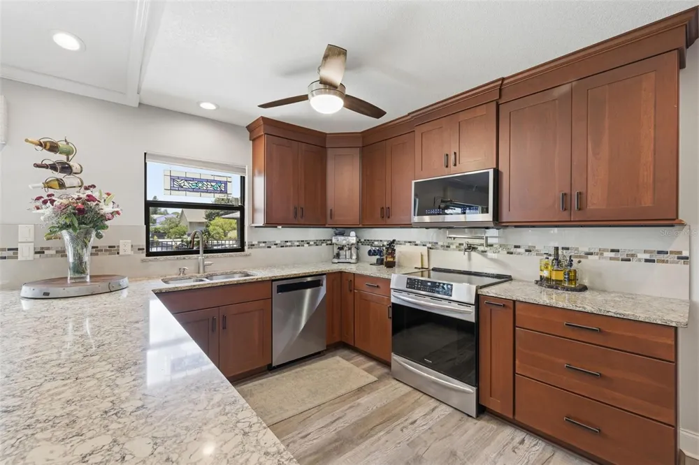 176 MAPLE AVENUE Palm Harbor, FL 34684