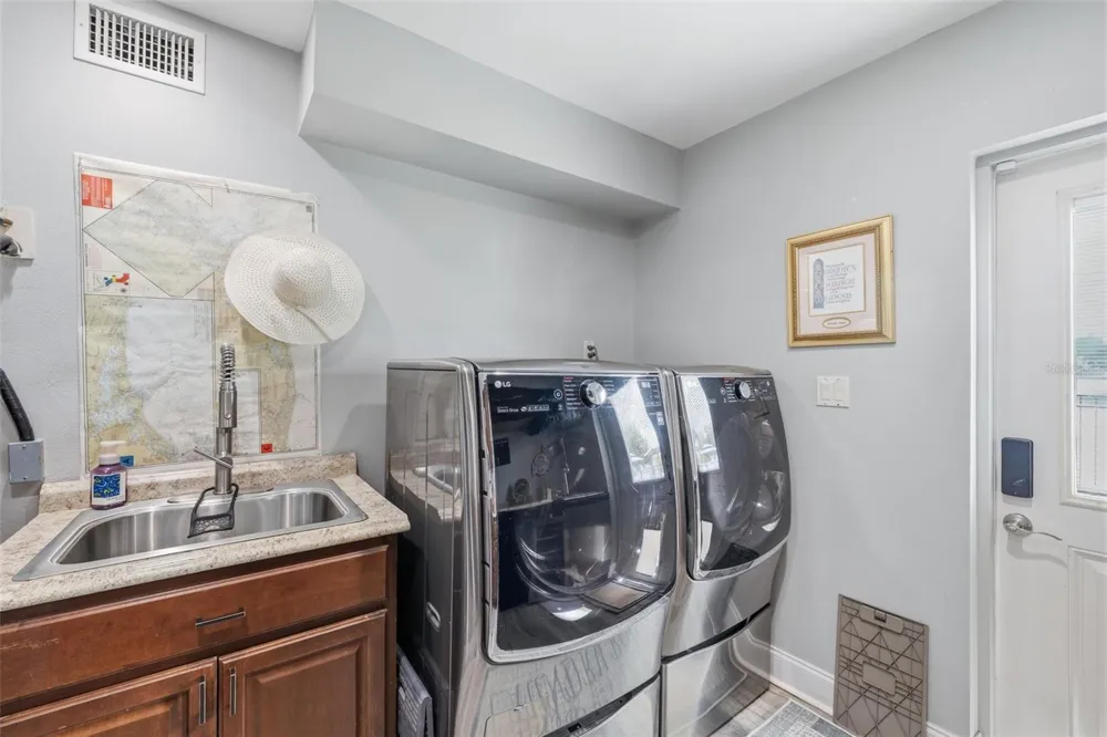 176 MAPLE AVENUE Palm Harbor, FL 34684
