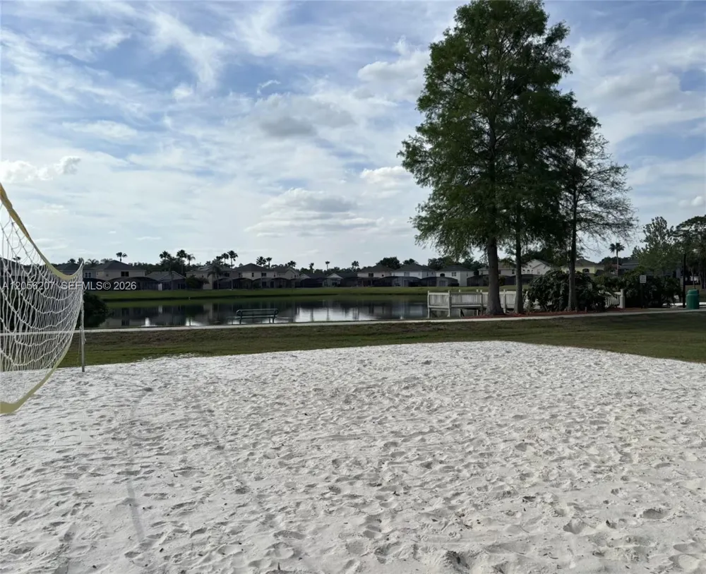 1037 Park Ridge Circle Kissimmee, FL 34746