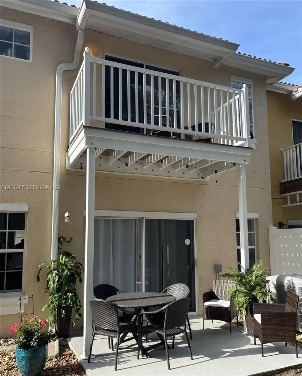 1037 Park Ridge Circle Kissimmee, FL 34746