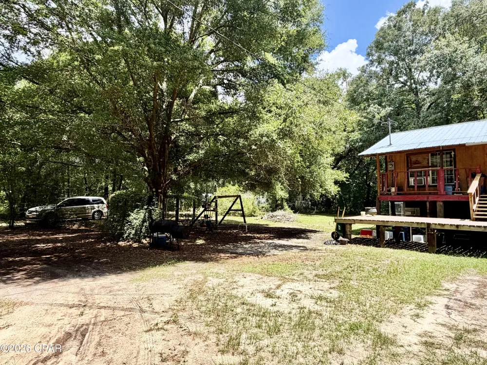 1612 W Main Street Ponce De Leon, FL 32455