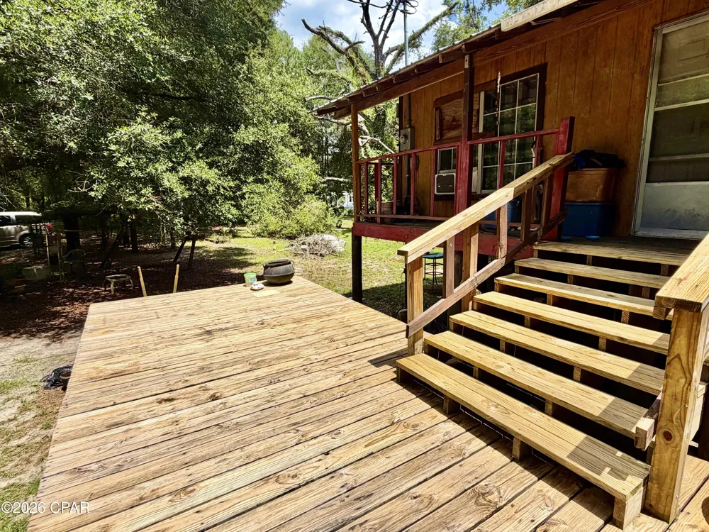 1612 W Main Street Ponce De Leon, FL 32455