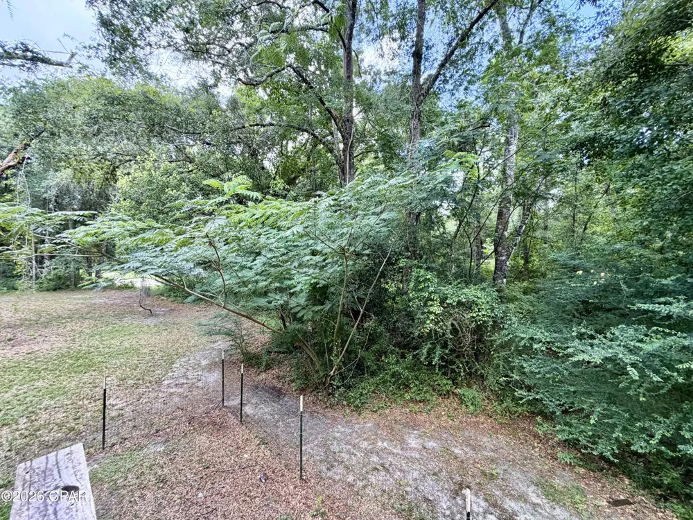 1612 W Main Street Ponce De Leon, FL 32455