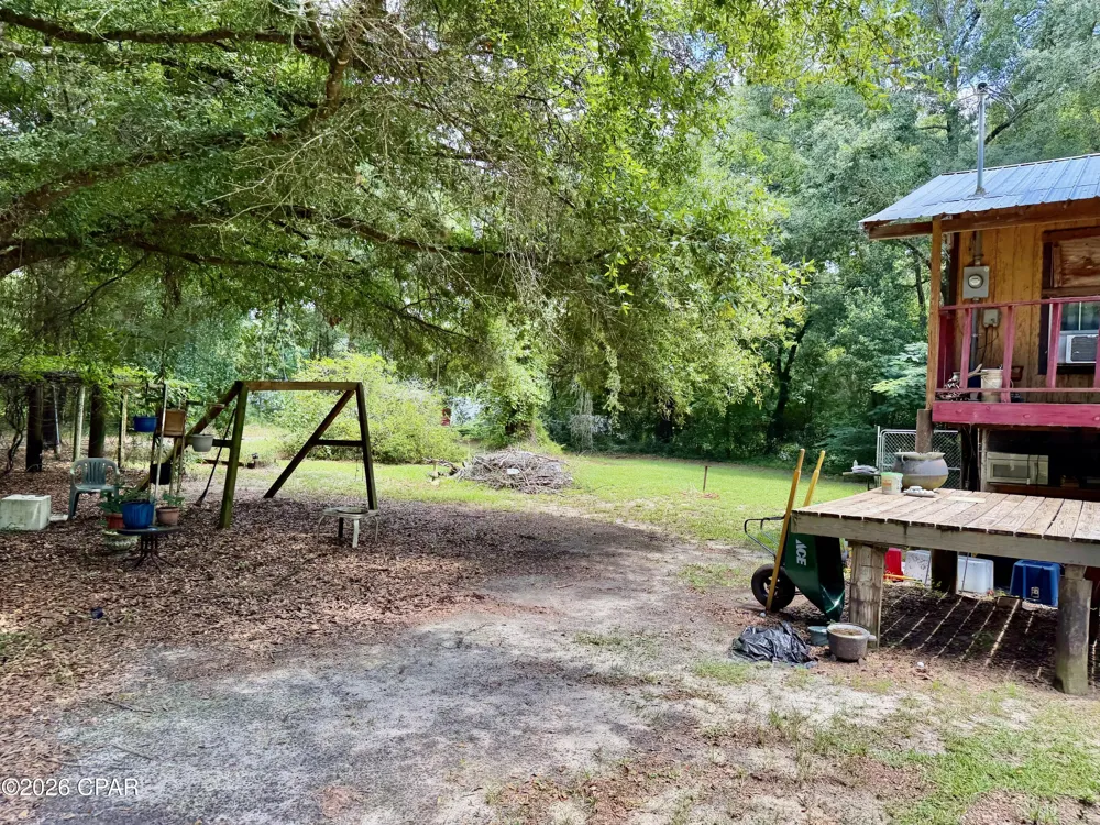 1612 W Main Street Ponce De Leon, FL 32455