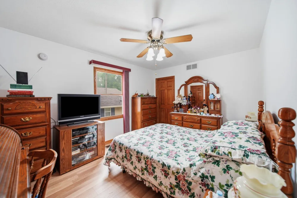 14 Ackerson Lake Road Napoleon Township, MI 49201