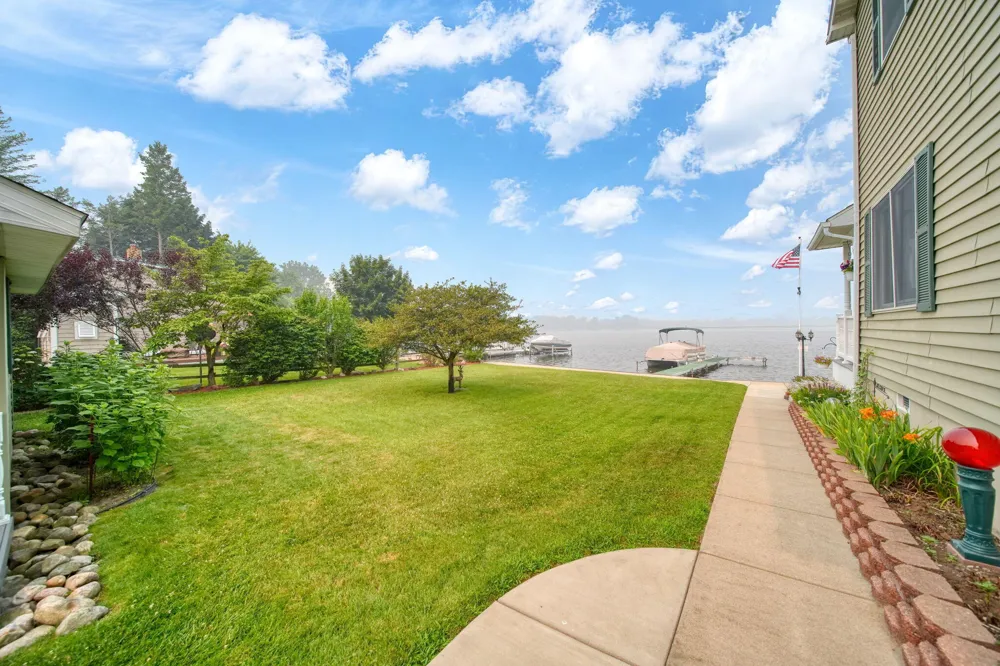 14 Ackerson Lake Road Napoleon Township, MI 49201