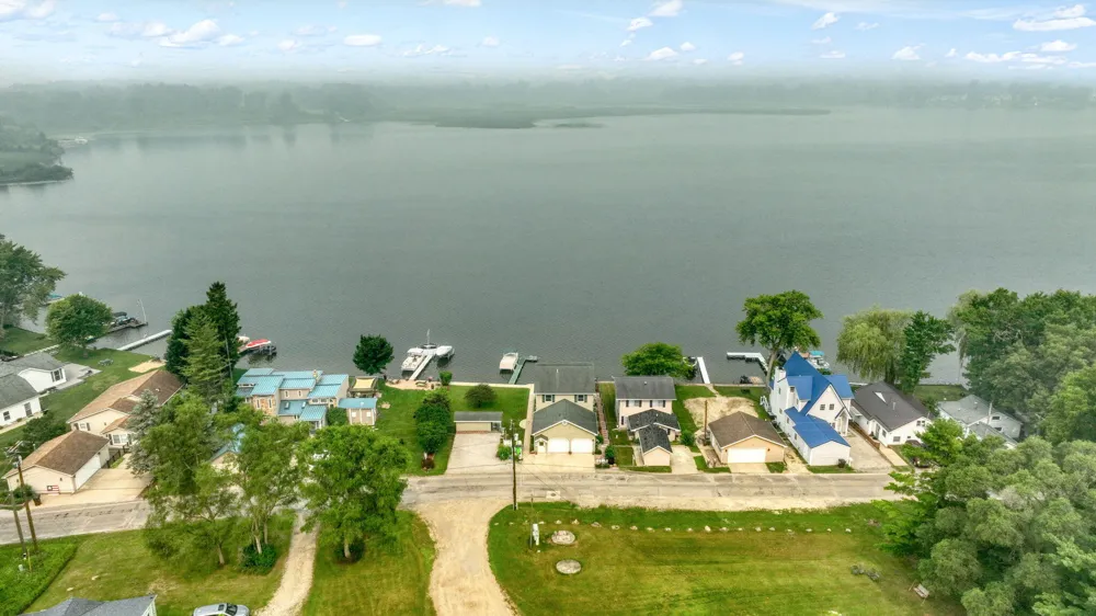 14 Ackerson Lake Road Napoleon Township, MI 49201