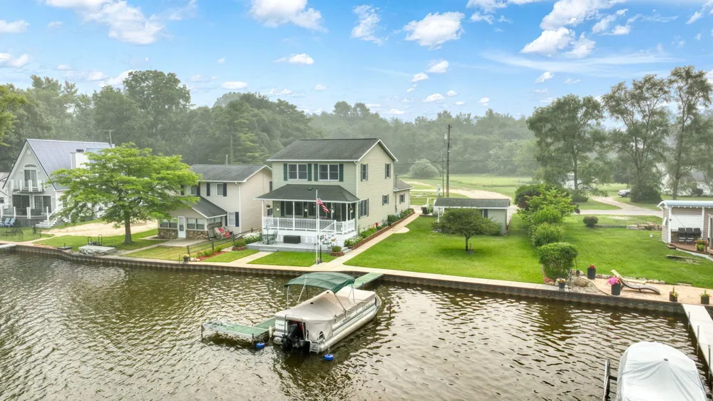 14 Ackerson Lake Road Napoleon Township, MI 49201