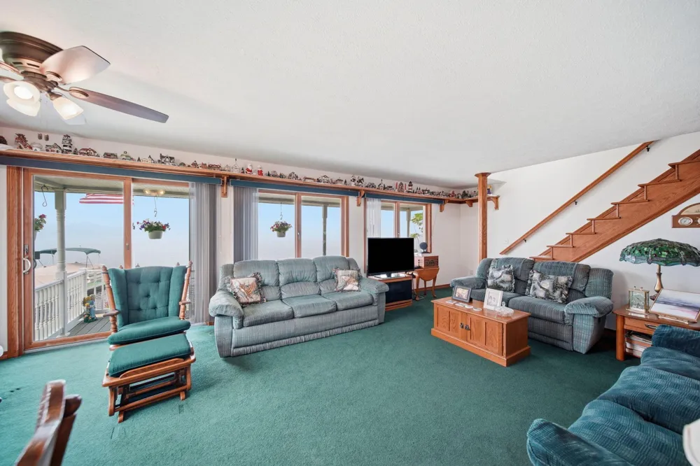 14 Ackerson Lake Road Napoleon Township, MI 49201