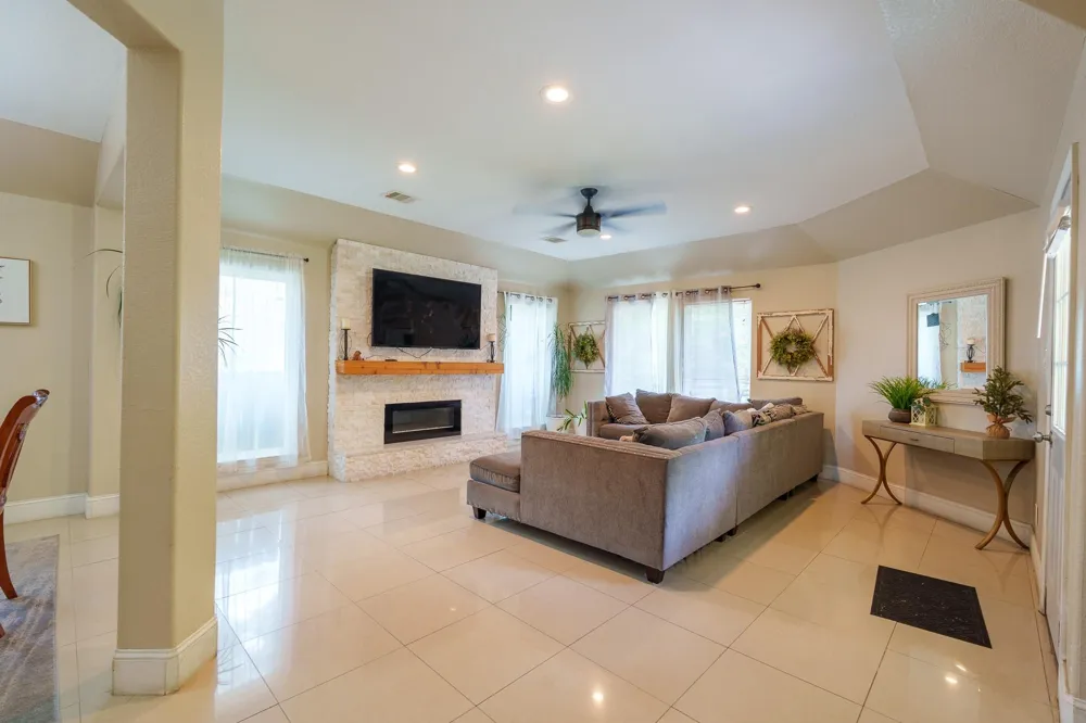 2106 Bertrand Street Houston, TX 77093