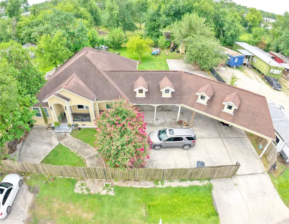 2106 Bertrand Street Houston, TX 77093