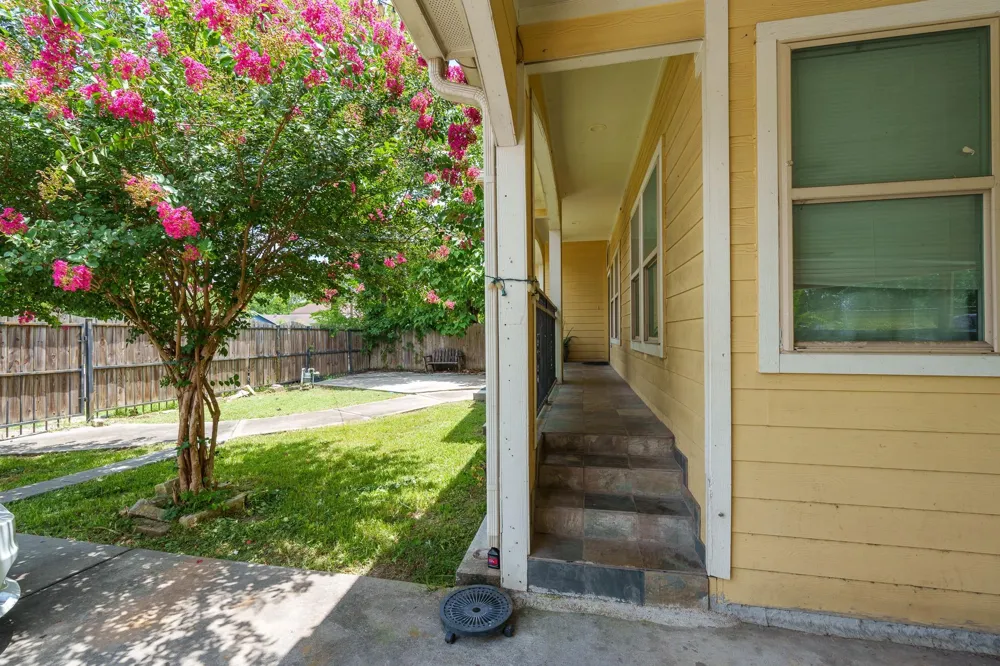 2106 Bertrand Street Houston, TX 77093