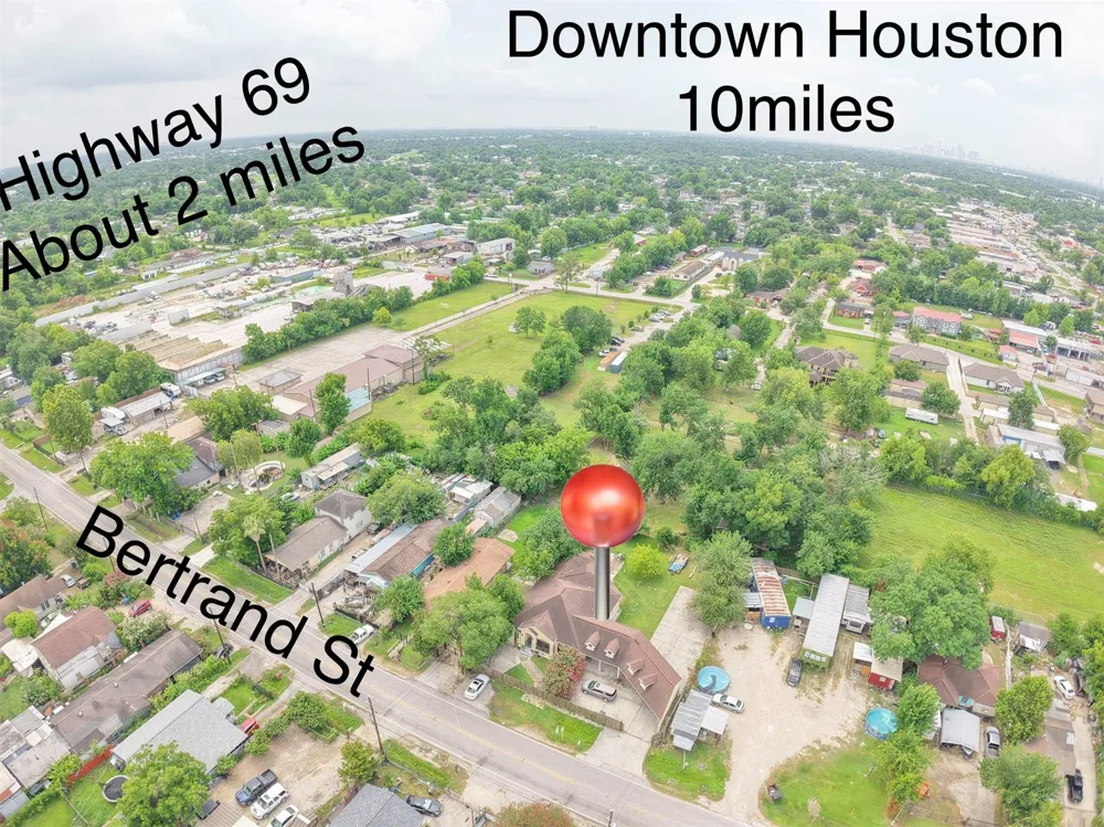 2106 Bertrand Street Houston, TX 77093