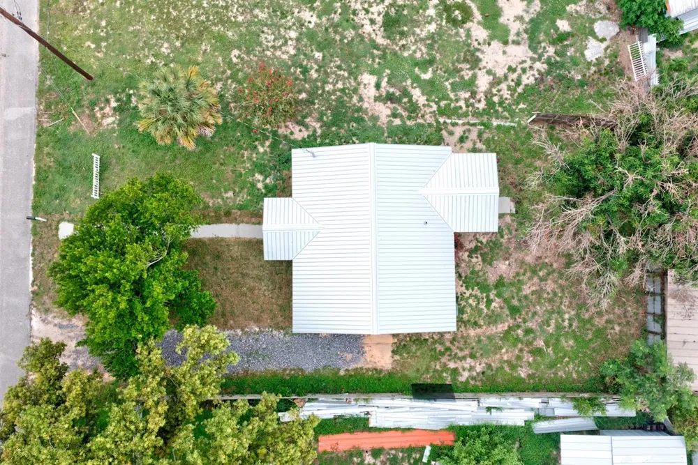 131 WIGGINS AVENUE Avon Park, FL 33825