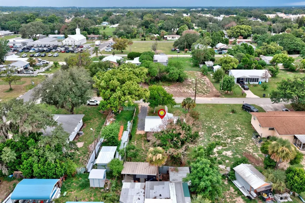 131 WIGGINS AVENUE Avon Park, FL 33825