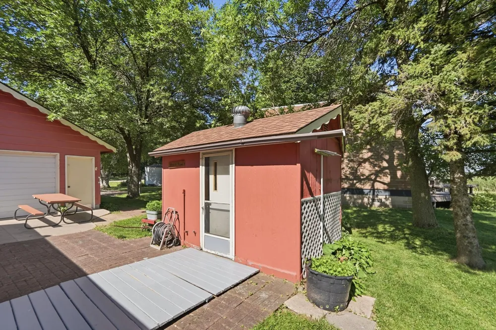14487 Breezy Point Road Atwater, MN 56209