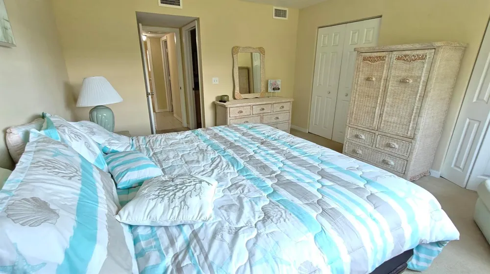 2950 SE Ocean Boulevard #37-6 Stuart, FL 34996