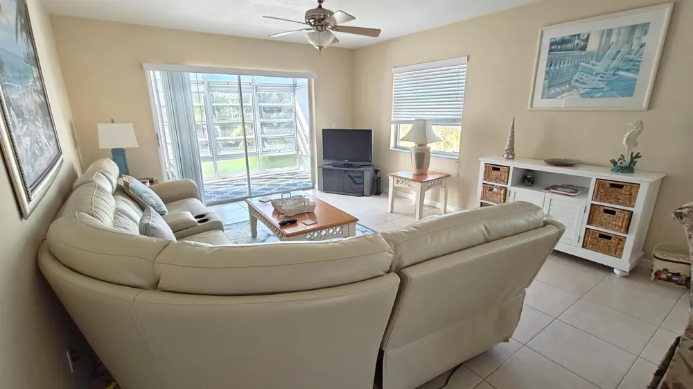 2950 SE Ocean Boulevard #37-6 Stuart, FL 34996