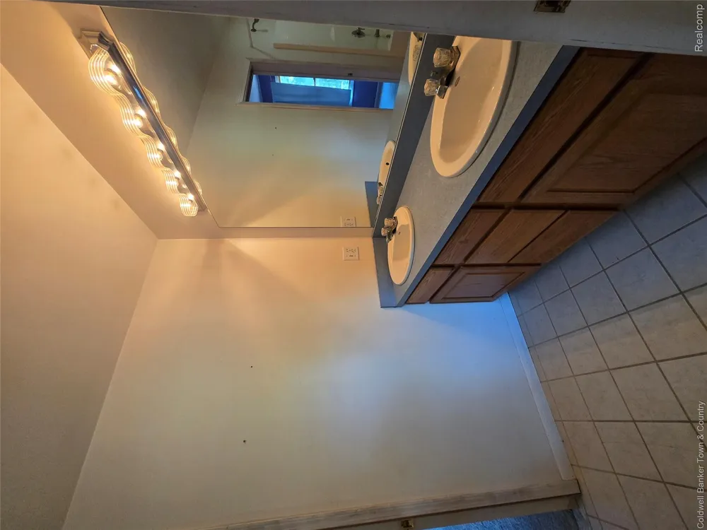 11428 Clark Rd. Road Springfield Charter Township, MI 48350