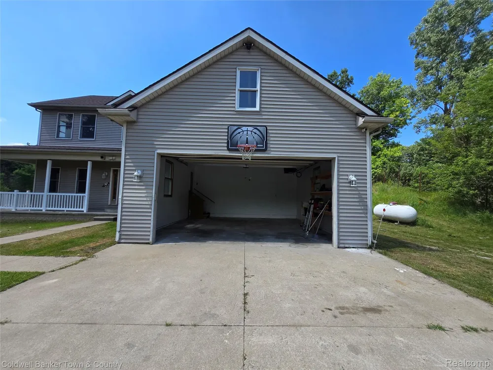 11428 Clark Rd. Road Springfield Charter Township, MI 48350