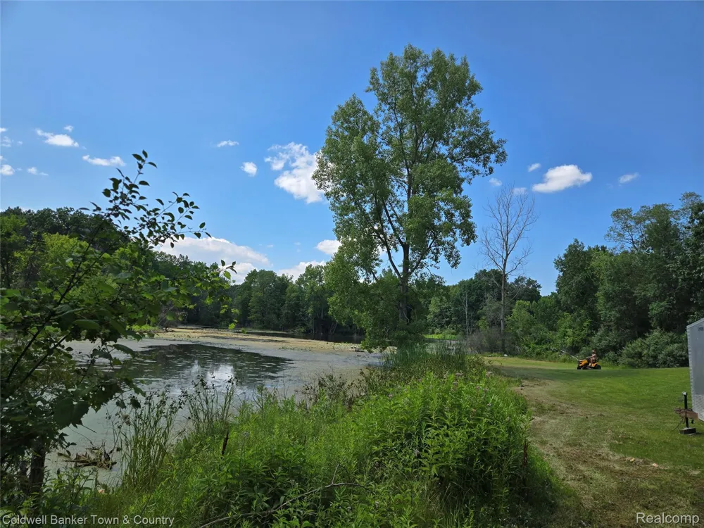 11428 Clark Rd. Road Springfield Charter Township, MI 48350