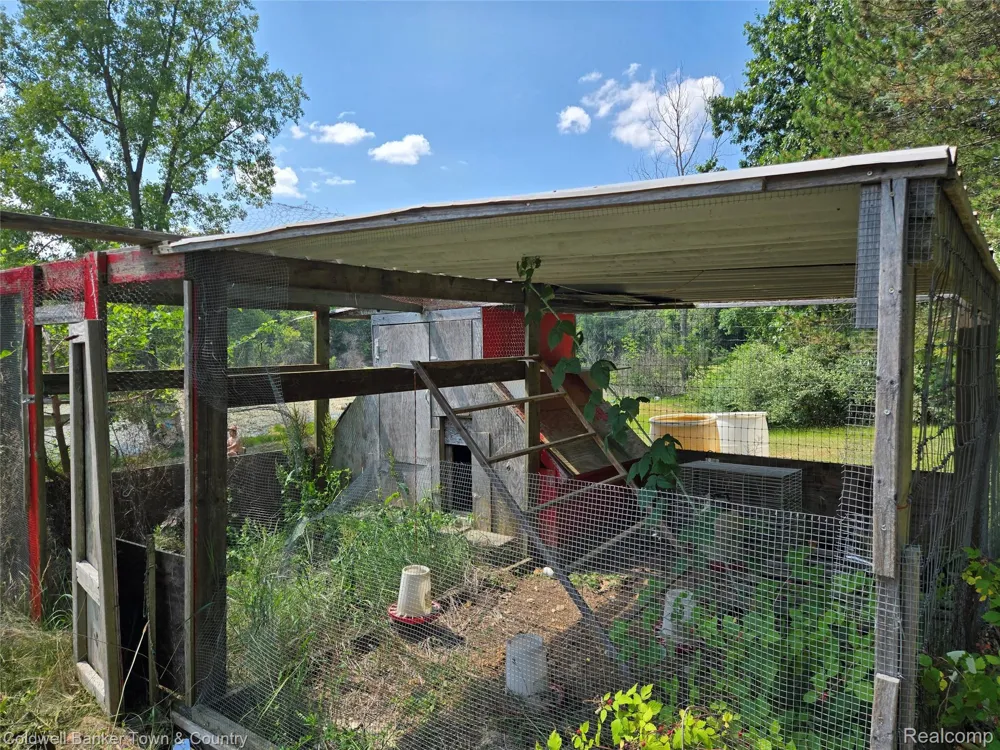 11428 Clark Rd. Road Springfield Charter Township, MI 48350